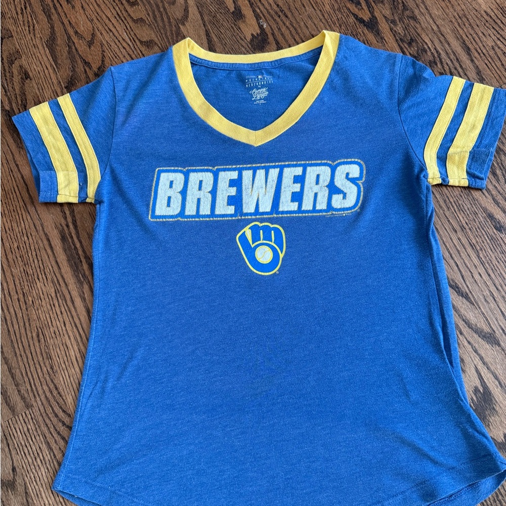 Womens Campus Lifestyle Milwaukee Brewers MLB Blue and Yellow Short Sleeve Tee